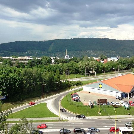 Hotel Dom Techniky Жилина Экстерьер фото
